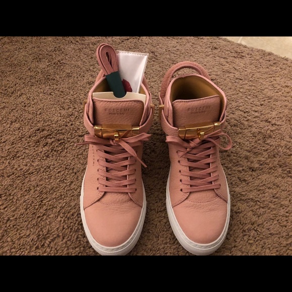 SOLD - Picture 1 of 8